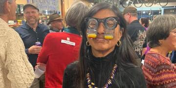 2019-12-13_Holiday_Mixer